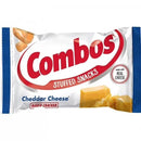 Combos Cracker Cheddar Cheese - Salatini ripieni gusto Cheddar - 51g